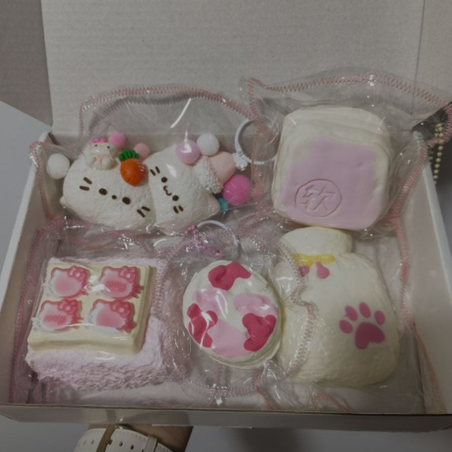 MAMIYA Taba Squishy Bundle Blind Box (5-8pcs)