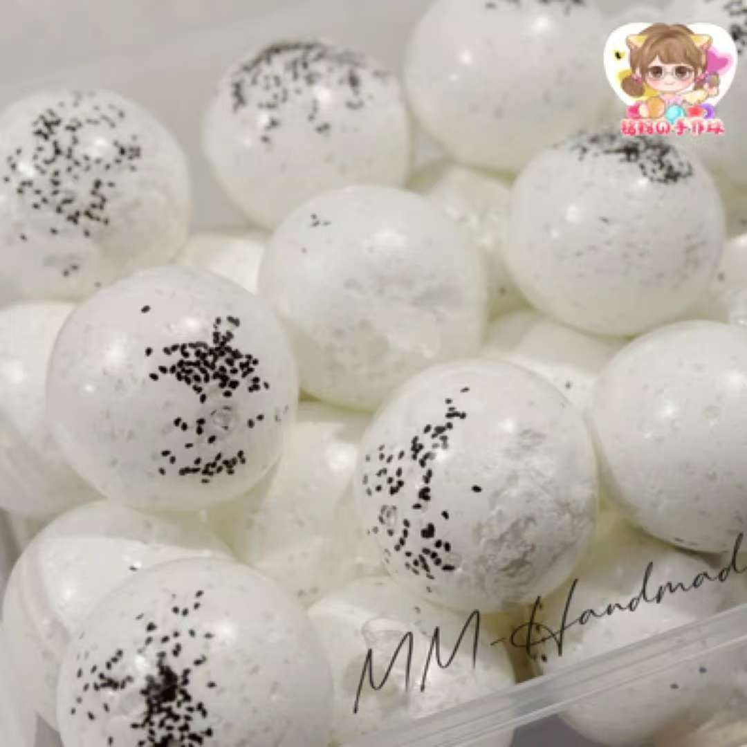 MAMIYA 6cm Black Sesame Rice Balls Stress Ball Suitable for Low And Medium Muscle Strength From MM Studio